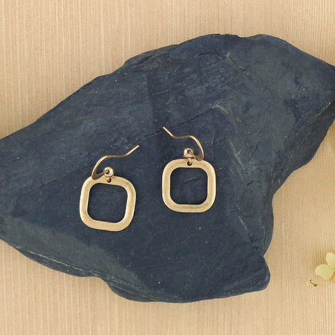 1-001: Silver/gold plated earrings