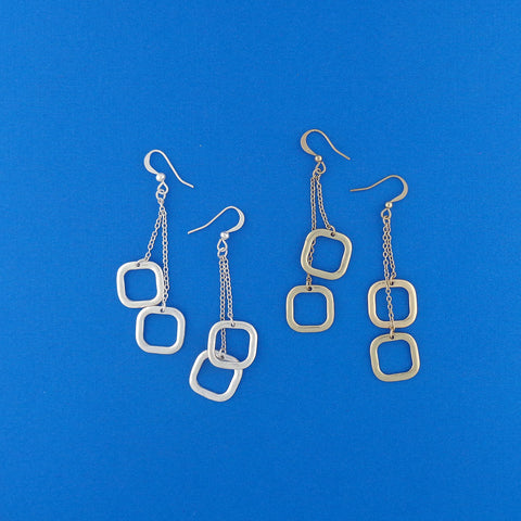 1-003: Silver/gold plated earrings