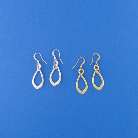 1-012: Silver/gold plated earrings
