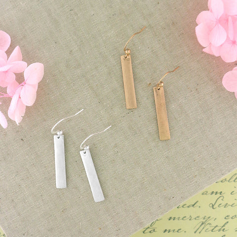 1-021: Silver/gold plated earrings