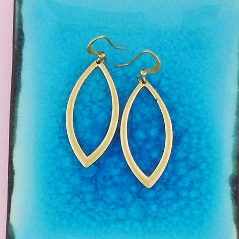 1-034: Silver/gold plated earrings