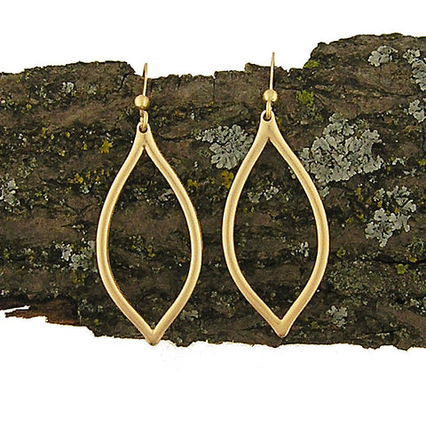 1-040: Silver/gold plated earrings