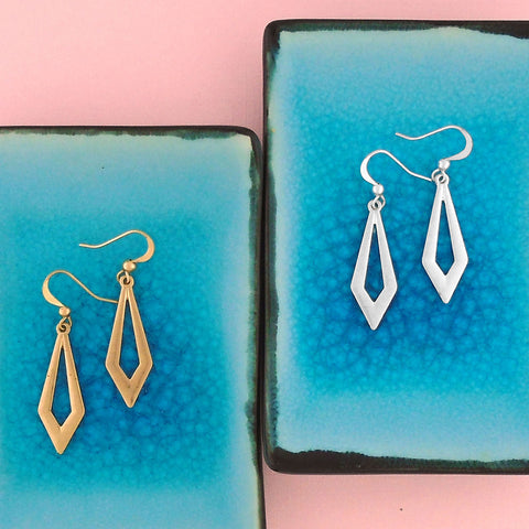 1-082: Silver/gold plated earrings