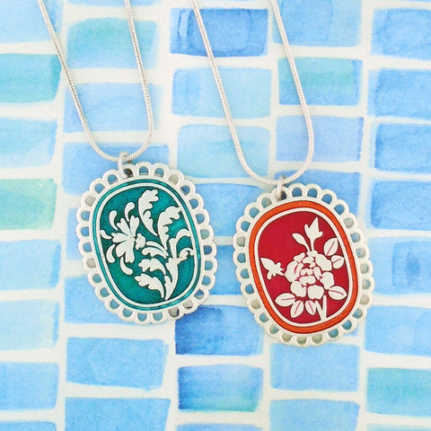 LAVISHY handmade silver plated reversible rose flower & damask motif enamel pendant necklace. 