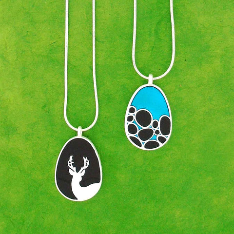 101-019: Enamel Deer & Rock Reversible Necklace