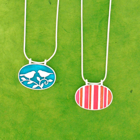101-068: Enamel Lovebirds & Stripe Reversible Necklace