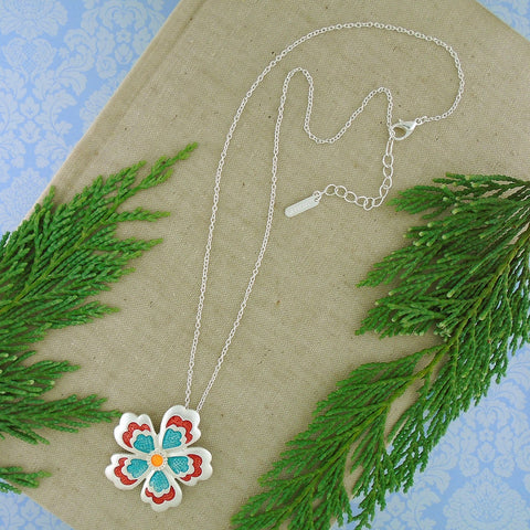 101-064: Handmade Enamel Flower Necklace