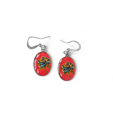 LAVISHY cute handmade dainty rhodium plated crown earrings for online shopping. Fun to wear, playful & quirky gift gift idea for family & friends. Wholesale at www.lavishy.com