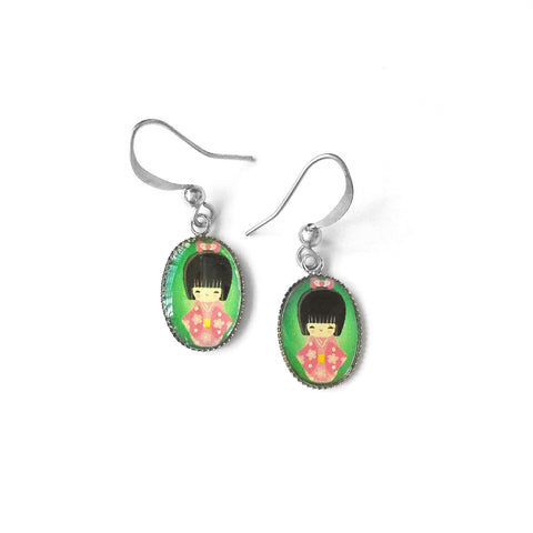 31-022: Dainty earrings-Japanese Doll