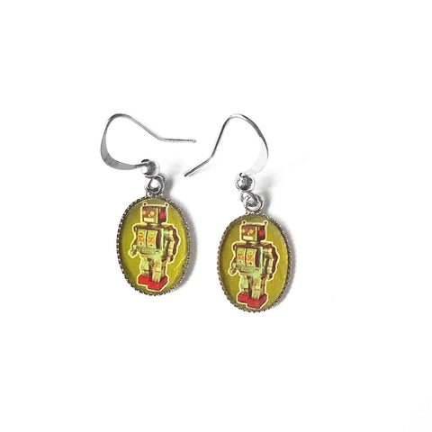 31-029: Dainty earrings-robot