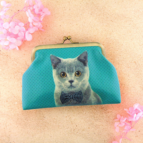 Mlavi cute cat print retro style kiss lock frame vegan leather coin purse for everyday use & gift idea for family & friends. Wholesale at www.mlavi.com