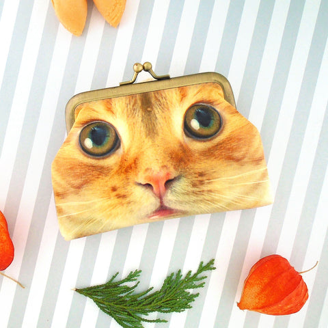 Mlavi brown eye cat face retro style kiss lock frame vegan leather coin purse for everyday use & gift idea for family & friends. Wholesale at www.mlavi.com