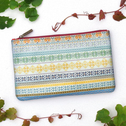 Mlavi Nordic/Scandinavian pattern print vegan flat medium makeup pouch