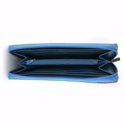 Mlavi whimsical vintage style sea turtle & coral illustration print vegan leather large wallet for online shopping. It comes with free gift box to make it a great gift idea for yourself, family or friends.