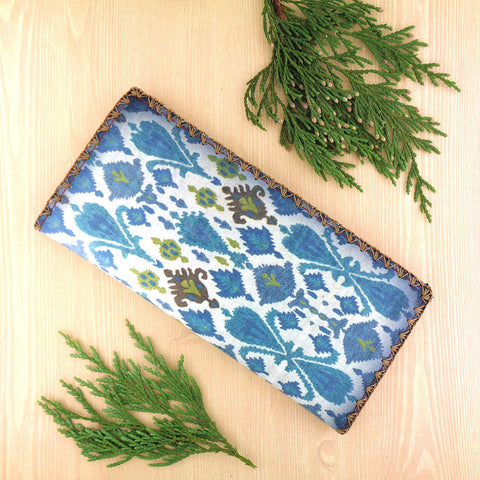 BW-IK026: Mlavi Ikat print large flat vegan wallet for online shopping