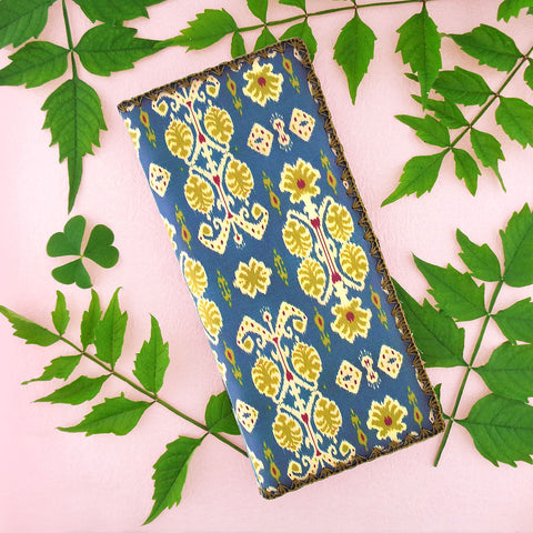 BW-IK041: Mlavi boho chic style Ikat pattern print large flat vegan wallet