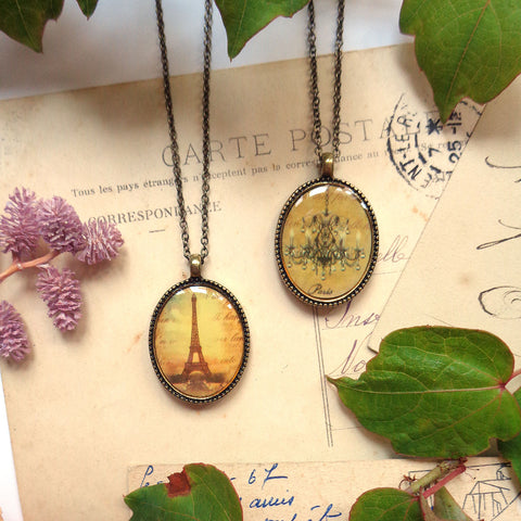 ON001: Paris Eiffel Tower & chandelier reversible necklace
