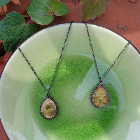 LAVISHY handmade vintage style reversible pendant necklace with love birds & nest print. Great gift for friends & family. 