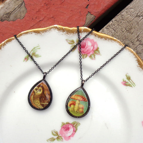 LAVISHY handmade vintage style reversible pendant necklace with owl & mushroom print. Great gift idea for friends & family. 