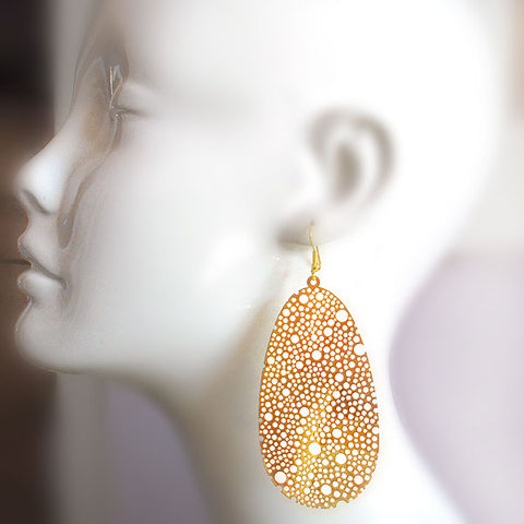 LAVISHY light weight intricate statement making filigree earrings