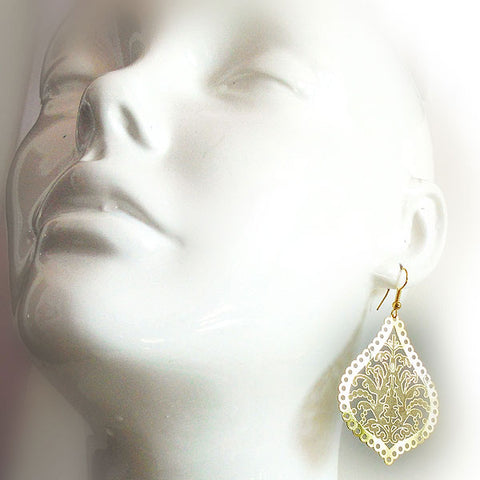 LAVISHY light weight intricate French damask pattern filigree earrings