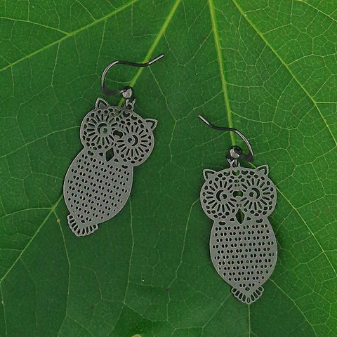 LAVISHY light weight intricate lacy filigree earrings