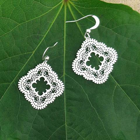 LAVISHY light weight intricate lacy filigree earrings
