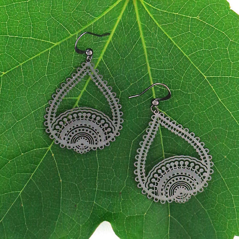 LAVISHY light weight intricate lacy filigree earrings