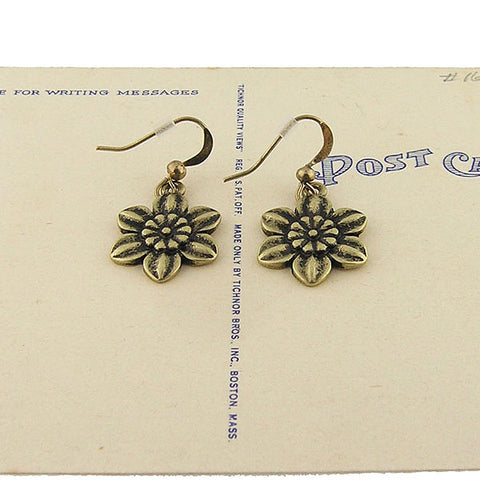 LAVISHY handmade vintage style narcissus flower & believe earrings