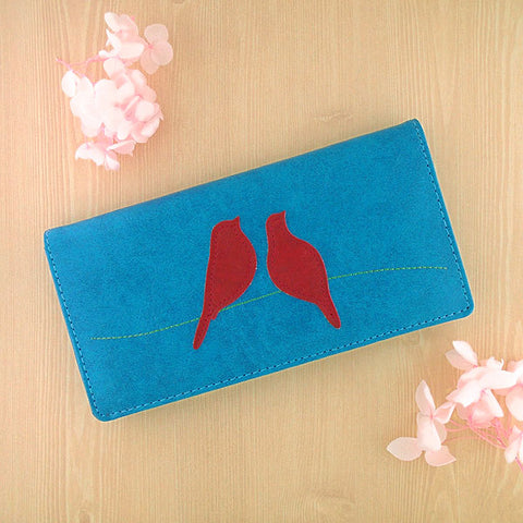 LAVISHY Eco-friendly cruelty free daisy flower applique vegan large wallet