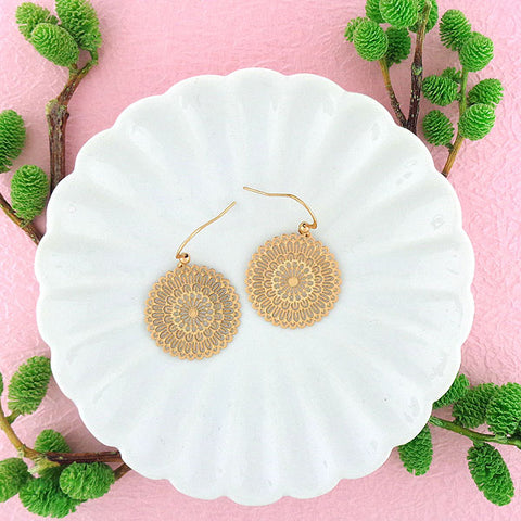 Light weight, intricate, unique, beautiful & affordable LAVISHY 12k gold plated Japanese Chrysanthemum pattern filigree earrings. Great for everyday wear, lovely gift ideas for birthday, graduation, holiday or everyday. 