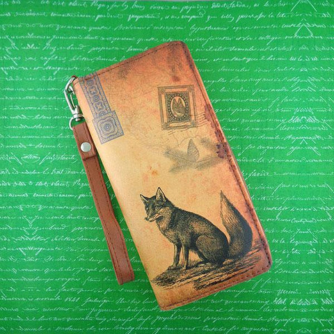 Online shopping for vegan brand LAVISHY's cool wristlet large wallet with vintage style fox illustration on old USA map background print. Great for everyday use & travel. A cool gift for family & friends. Wholesale at www.lavishy.com for gift shops, boutiques, book stores & souvenir shops in USA since 2001.