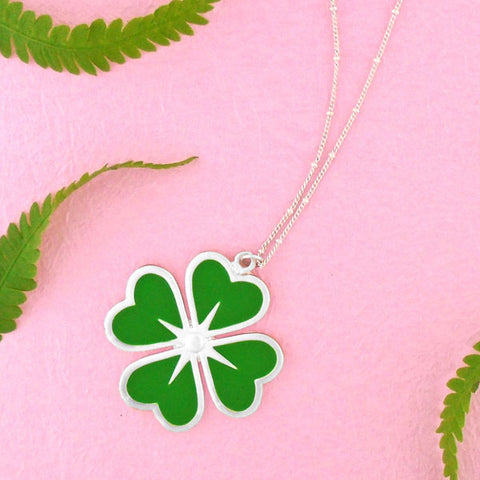 Online shopping for LAVISHY handmade lucky four leaf clover enamel pendant necklace. A great gift for you or your girlfriend, wife, co-worker, friend & family. Wholesale available at www.lavishy.com with many unique & fun fashion accessories.