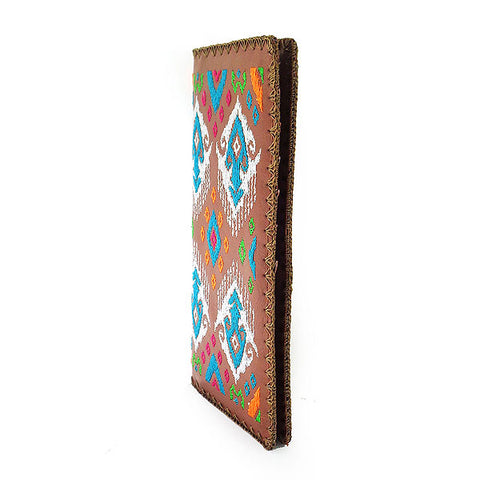 LAVISHY Eco-friendly bohemian style Ikat pattern embroidered vegan large flat wallet for women. This brown wallet is great for everyday use, lovely gift idea for family & friends especially for people who love exotic patterns. Online shopping at LAVISHY BOUTIQUE. Wholesale at www.lavishy.com