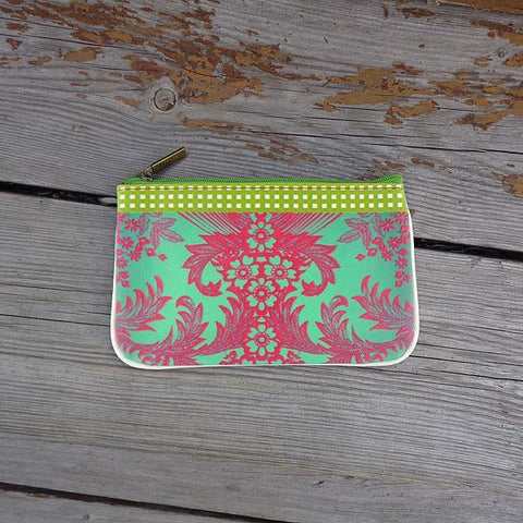 Mlavi beautiful Mexican oilcloth floral pattern print small pouch/coin purse  for every use or as gift for family & friends. Wholesale at www.mlavi.com