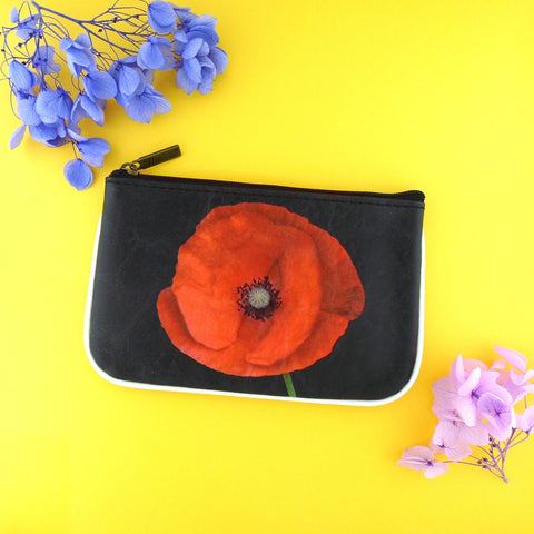 Mlavi Poppy flower print small pouch/coin purse made with Eco-friendly & cruelty free vegan materials. Gift & boutique buyer can order wholesale at www.mlavi.com for ethically made & unique fashion accessories including bags, wallets, purses, coin purses, travel accessories & gifts.