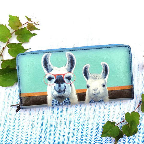 Mlavi Eco-friendly vegan large wristlet wallet with daddy llama & baby llama print for everyday use, travel or as gift for family & friends. Wholesale at www.mlavi.com