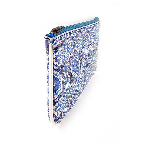 Mlavi Studio's Eco-friendly Turkish print vegan small pouch with Bohemian vibe inspired by Turkey's textile & ceramic tile. Great for everyday use & as a unique gift for family & friends. Wholesale at www.mlavi.com to gift shop, clothing & fashion accessories boutiques, museum gift stores worldwide.