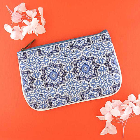 Mlavi Studio's Eco-friendly Turkish print vegan small pouch with Bohemian vibe inspired by Turkey's textile & ceramic tile. Great for everyday use & as a unique gift for family & friends. Wholesale at www.mlavi.com to gift shop, clothing & fashion accessories boutiques, museum gift stores worldwide.