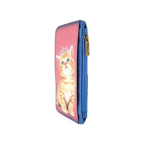 Eco-friendly, cruelty-free, ethically made vegan cardholder with adorable cat print by Mlavi Studio. Great for everyday use or as gift for family & friends. Wholesale at www.mlavi.com to gift shop, clothing & fashion accessories boutiques, book stores.