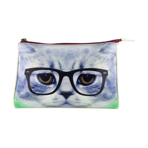 Mlavi vegan leather vintage style makeup pouch features adorable cat illustration. A great gift idea for yourself & your friends & family. wholesale at www.mlavi.com