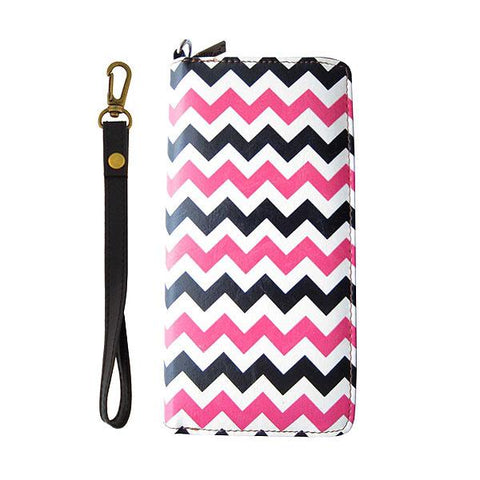 Mlavi chevron pattern print wristlet large wallet for women for everyday use, travel or as gift for family & friends. Wholesale at www.mlavi.com