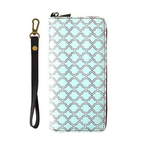 Mlavi Moroccan pattern print wristlet large wallet for women made with Eco-friendly & cruelty free vegan materials. Great for everyday use, travel or as gift for family & friends. Wholesale at www.mlavi.com to gift shop, clothing & fashion accessories boutiques, book stores in Canada, USA & worldwide.