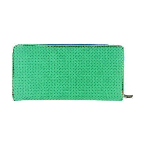 Eco-friendly, cruelty-free, ethically made vegan/faux leather large zipper wallet with cute big blue eye cat print by Mlavi Studio. It can carry smart phone & passport. Wholesale at www.mlavi.com for gift shops, fashion accessories & clothing boutiques in Canada, USA & worldwide.