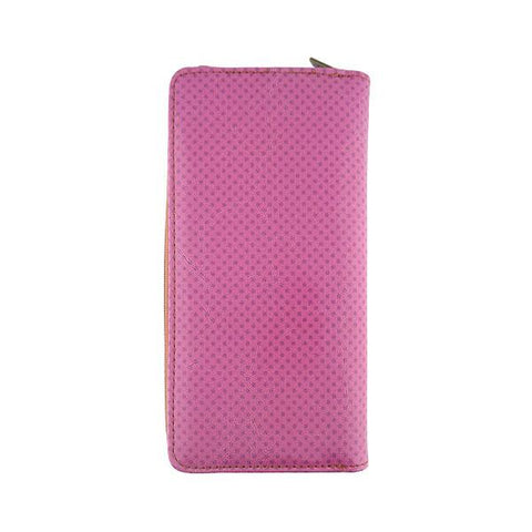 Eco-friendly, cruelty-free, ethically made vegan/faux leather large zipper wallet with cute big blue eye cat print by Mlavi Studio. It can carry smart phone & passport. Wholesale at www.mlavi.com for gift shops, fashion accessories & clothing boutiques in Canada, USA & worldwide.