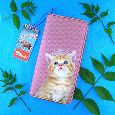 Eco-friendly, cruelty-free, ethically made vegan/faux leather large zipper wallet with cute big blue eye cat print by Mlavi Studio. It can carry smart phone & passport. Wholesale at www.mlavi.com for gift shops, fashion accessories & clothing boutiques in Canada, USA & worldwide.