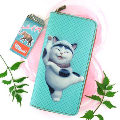 Eco-friendly, cruelty-free, ethically made vegan/faux leather large zipper wallet with cute big blue eye cat print by Mlavi Studio. It can carry smart phone & passport. Wholesale at www.mlavi.com for gift shops, fashion accessories & clothing boutiques in Canada, USA & worldwide.