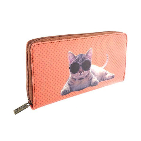 Eco-friendly, cruelty-free, ethically made vegan/faux leather large zipper wallet with cute big blue eye cat print by Mlavi Studio. It can carry smart phone & passport. Wholesale at www.mlavi.com for gift shops, fashion accessories & clothing boutiques in Canada, USA & worldwide.