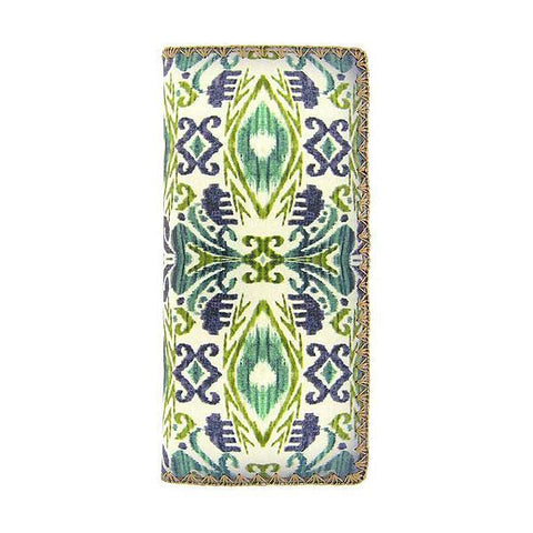 Mlavi bohemian style vegan large flat wallet with Ikat print. Great wallet for everyday use & a cool gift for family & friends. Free gift box with every purchase. Wholesale at www.mlavi.com for gift shops, clothing & fashion accessories boutiques, museum gift stores in Canada, USA & worldwide.