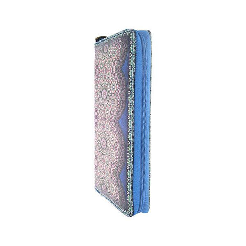 Mlavi Moroccan pattern print vegan large wristlet wallet made with Eco-friendly vegan materials. Great for everyday use, travel & as a gift for family & friends. Wholesale at www.mlavi.com gift shops, fashion accessories & clothing boutiques, book stores in Canada, USA & worldwide.